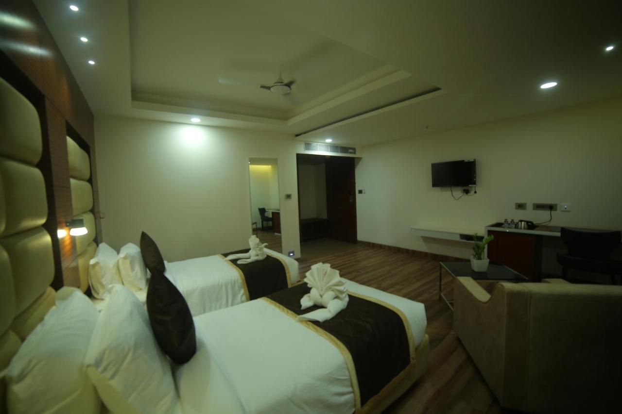 فندق Sree Fortune Grand, Tadepalli Tadepalle المظهر الخارجي الصورة