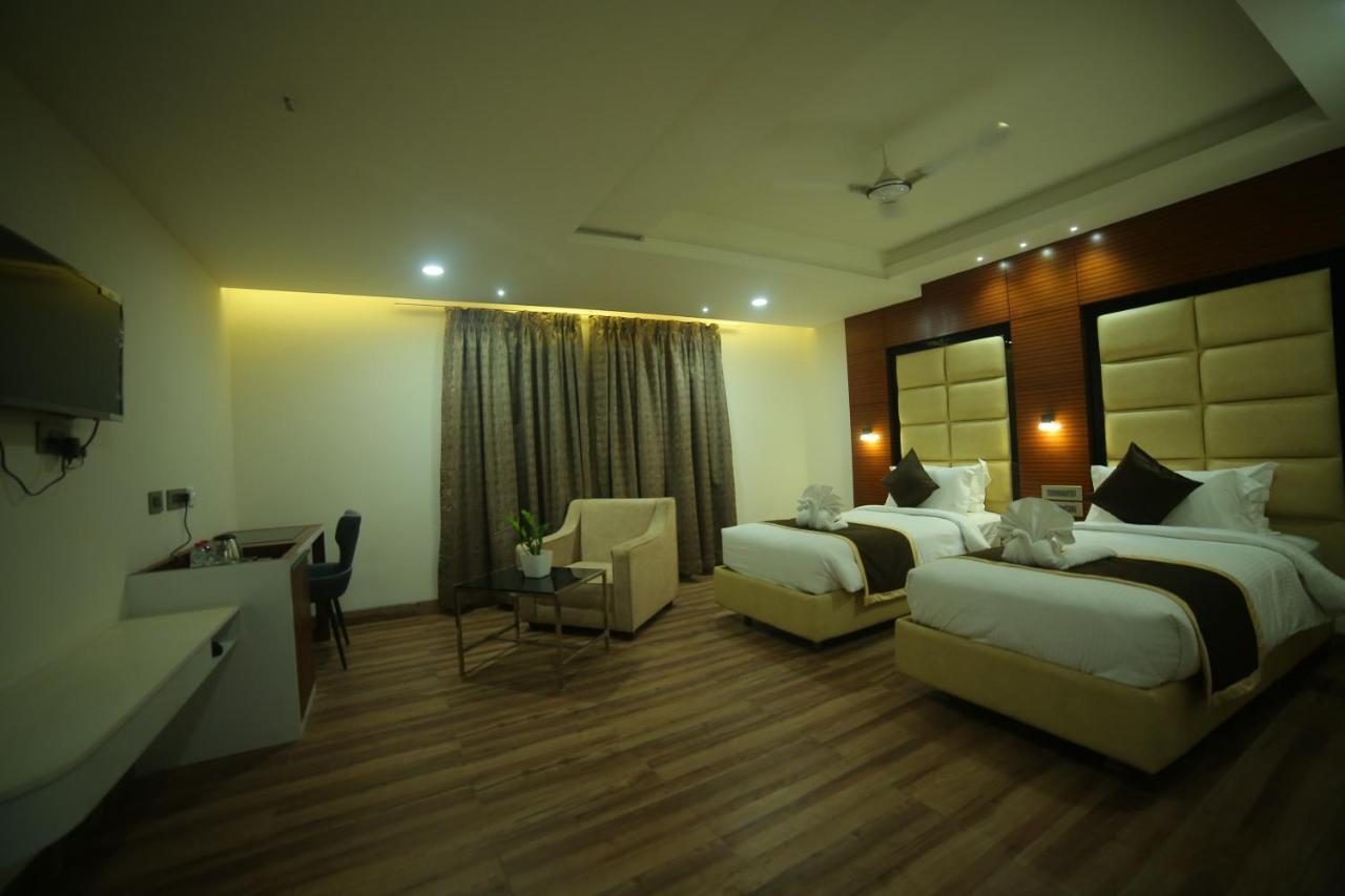 فندق Sree Fortune Grand, Tadepalli Tadepalle المظهر الخارجي الصورة