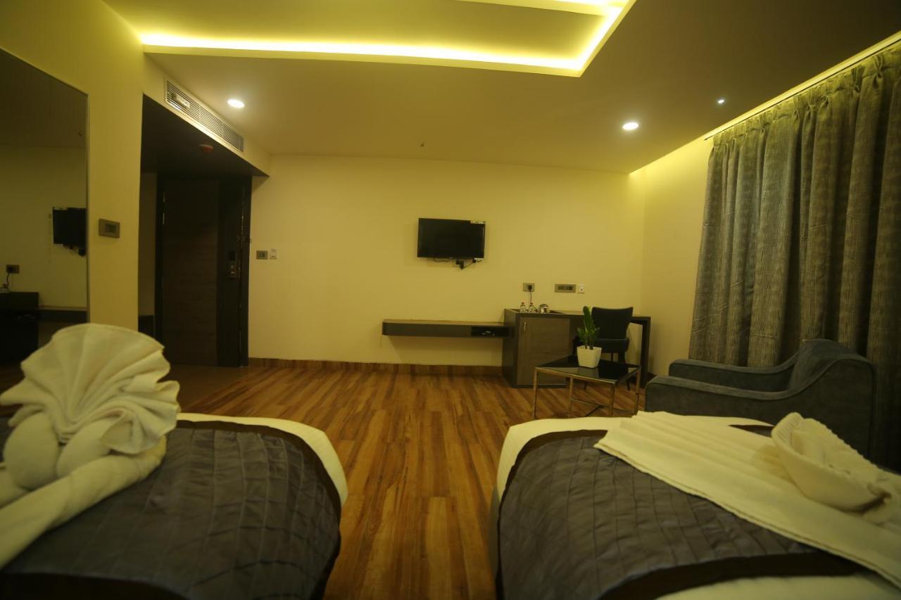 فندق Sree Fortune Grand, Tadepalli Tadepalle المظهر الخارجي الصورة