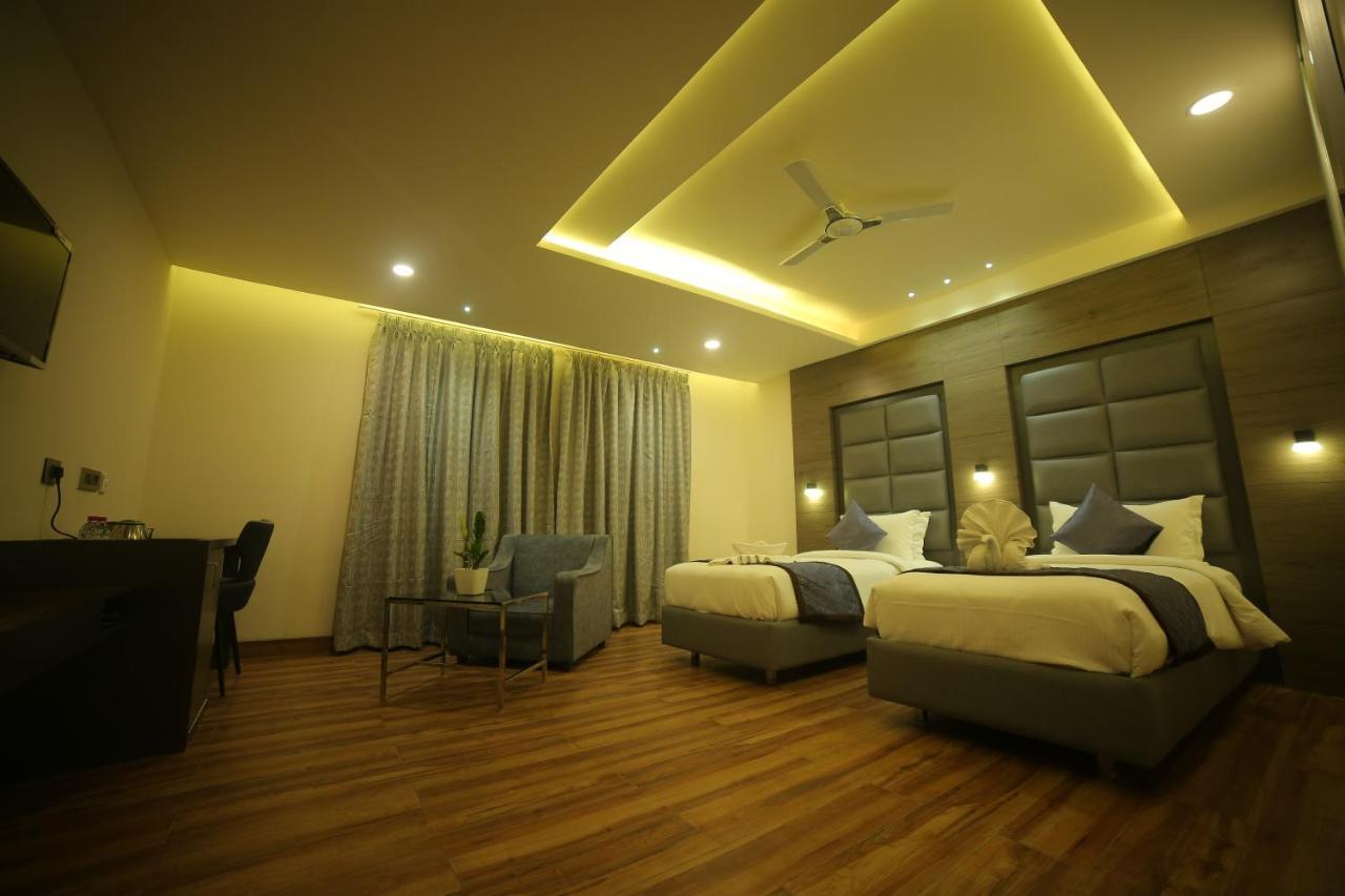 فندق Sree Fortune Grand, Tadepalli Tadepalle المظهر الخارجي الصورة